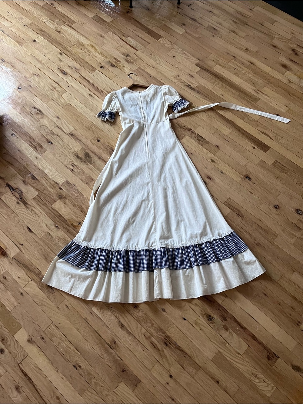 Gunne Sax by Jessica Vintage Cream Dress with Navy Gingham Yoke - Picture 5 of 7